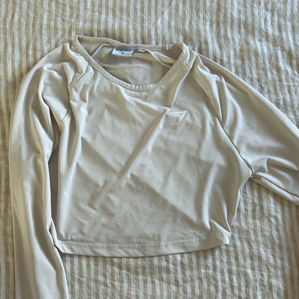 Gym shark Long Sleeve Crop Top